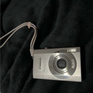 Canon PowerShot SD790IS